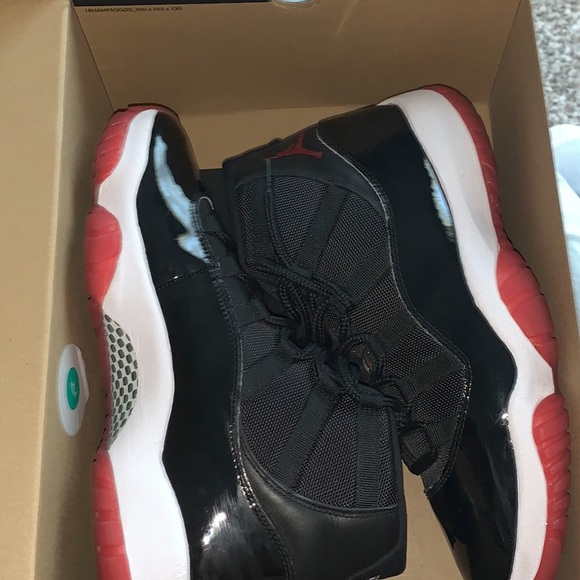 Jordan retro 11 (2019 playoffs) - Picture 4 of 5